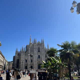 Com'era piazza Duomo: il paesaggio ora diventa alpino