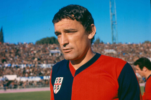 Gigi Riva e i tanti ricordi di “Rombo di Tuono”: dal suo lago ai gol acrobatici con Cagliari e Nazionale, «addio leggenda»