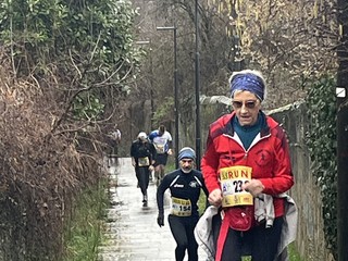 Tutti vincitori: i campioni e tutti i partecipanti che hanno dato il massimo tra fango e pioggia (si ringrazia Filippo D'Angelo per le foto dei gruppi)