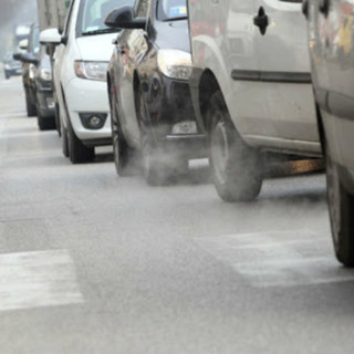 Smog, Legambiente: «Nel 2024 male Milano e capoluoghi lombardi». Ma Varese respira