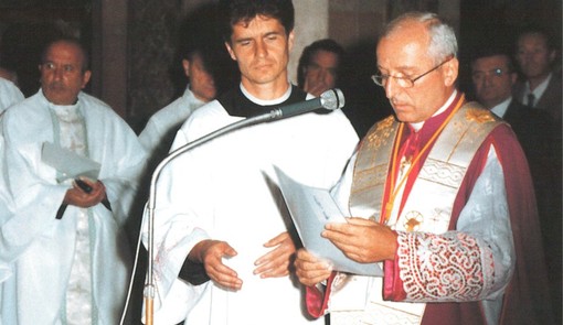 Monignor Livetti con don Isidoro. Il 7 giugno don Lolo avrebbe compiuto gli anni (foto da donisidoro.it)