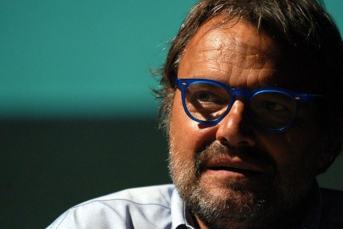 Oliviero Toscani: «Ho un male incurabile, non so quanto mi resta»