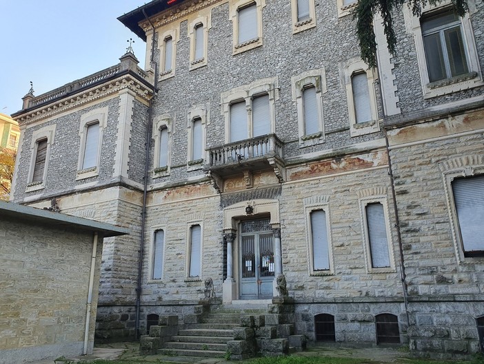 Villa Tovaglieri è la sede dell'incontro organizzato dal Comitato Antifascista di Busto Arsizio e dal Gruppo Tanuki