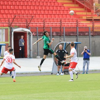 Allo stadio Ossola, partita a due facce, con un secondo tempo ricco di colpi di scena