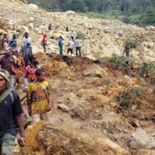 Papua Nuova Guinea, frana seppellisce intero villaggio. &quot;Almeno 2.000 sotto fango e rocce&quot;