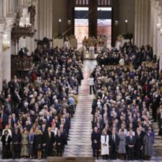 Notre Dame riapre. Macron: &quot;Grandi nazioni possono fare l'impossibile&quot;