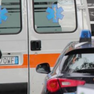 Frosinone, aggredisce a colpi di forbice moglie, suocera e figlia: arrestato 51enne