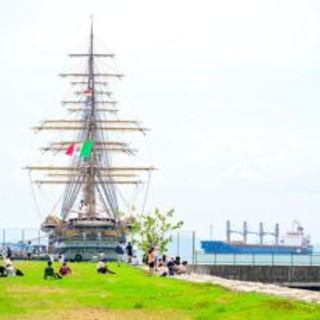 La Amerigo Vespucci lascia Singapore, 45.000 i visitatori per Nave e Villaggio Italia